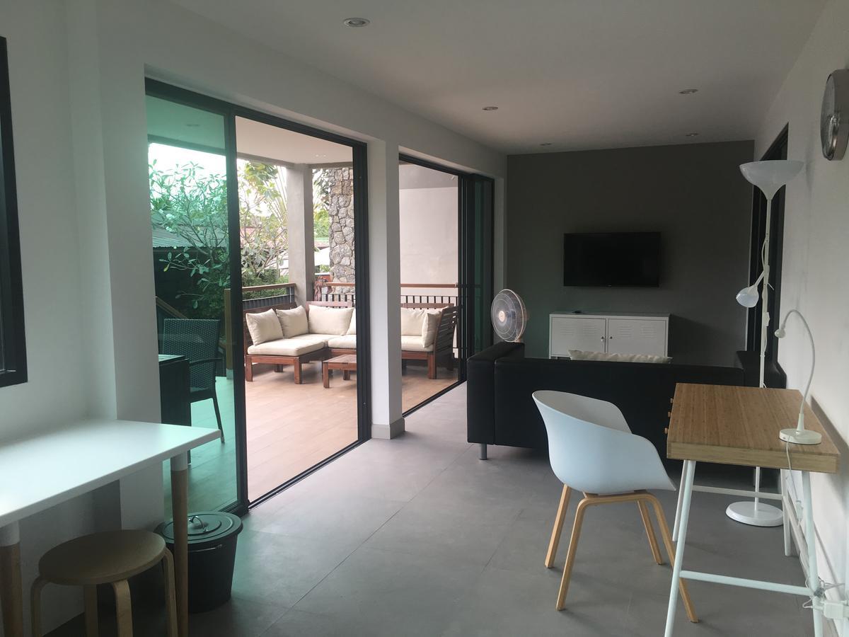 Hotel Baan Andaman Sea Surf Patong Exterior foto